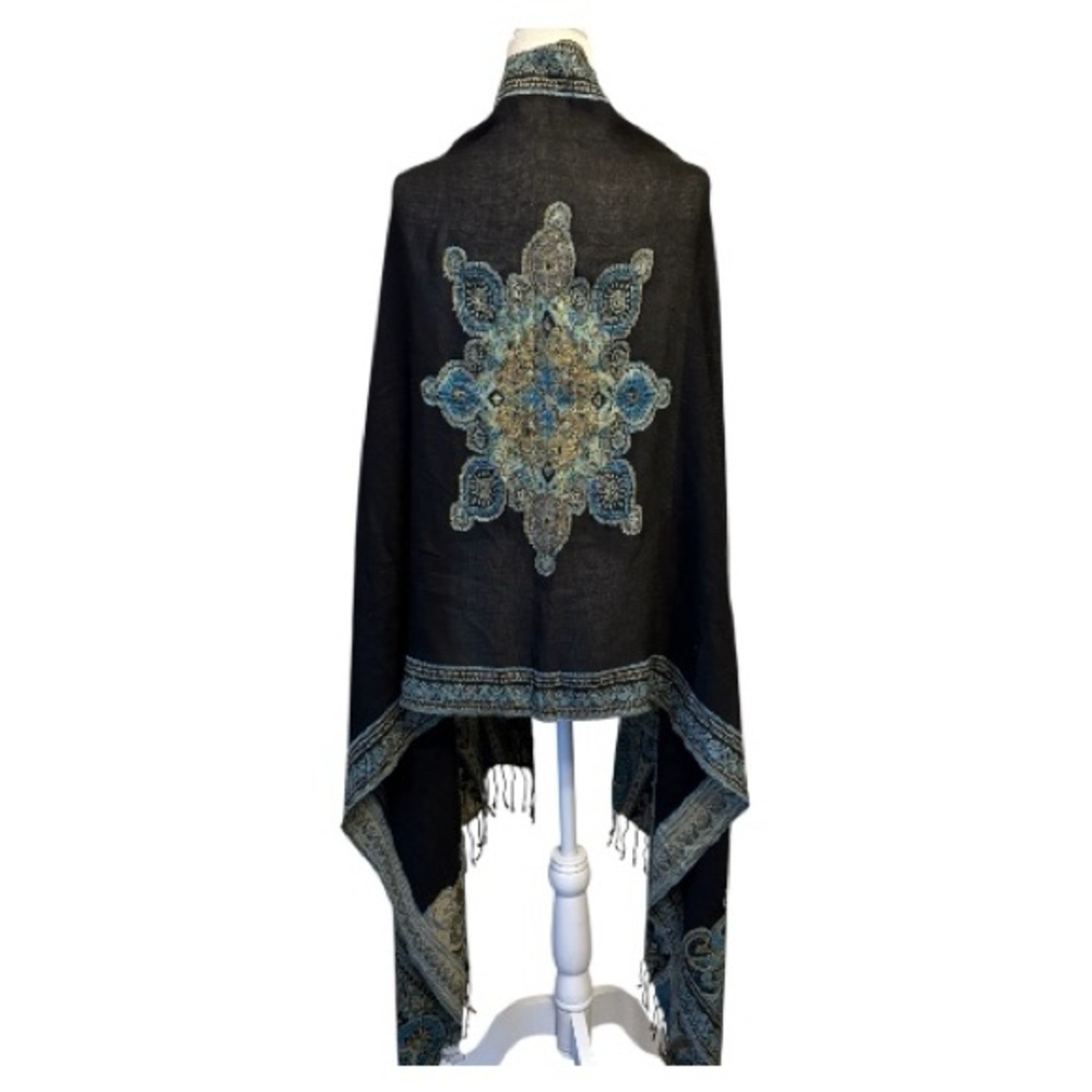 ECHO Shawl Scarf Ethnic Print 78”X 26”